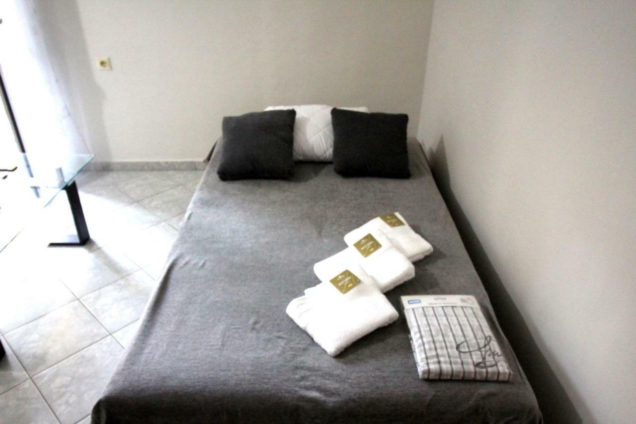 Apartamento Dimitris Flat Neo Epivates Exterior foto